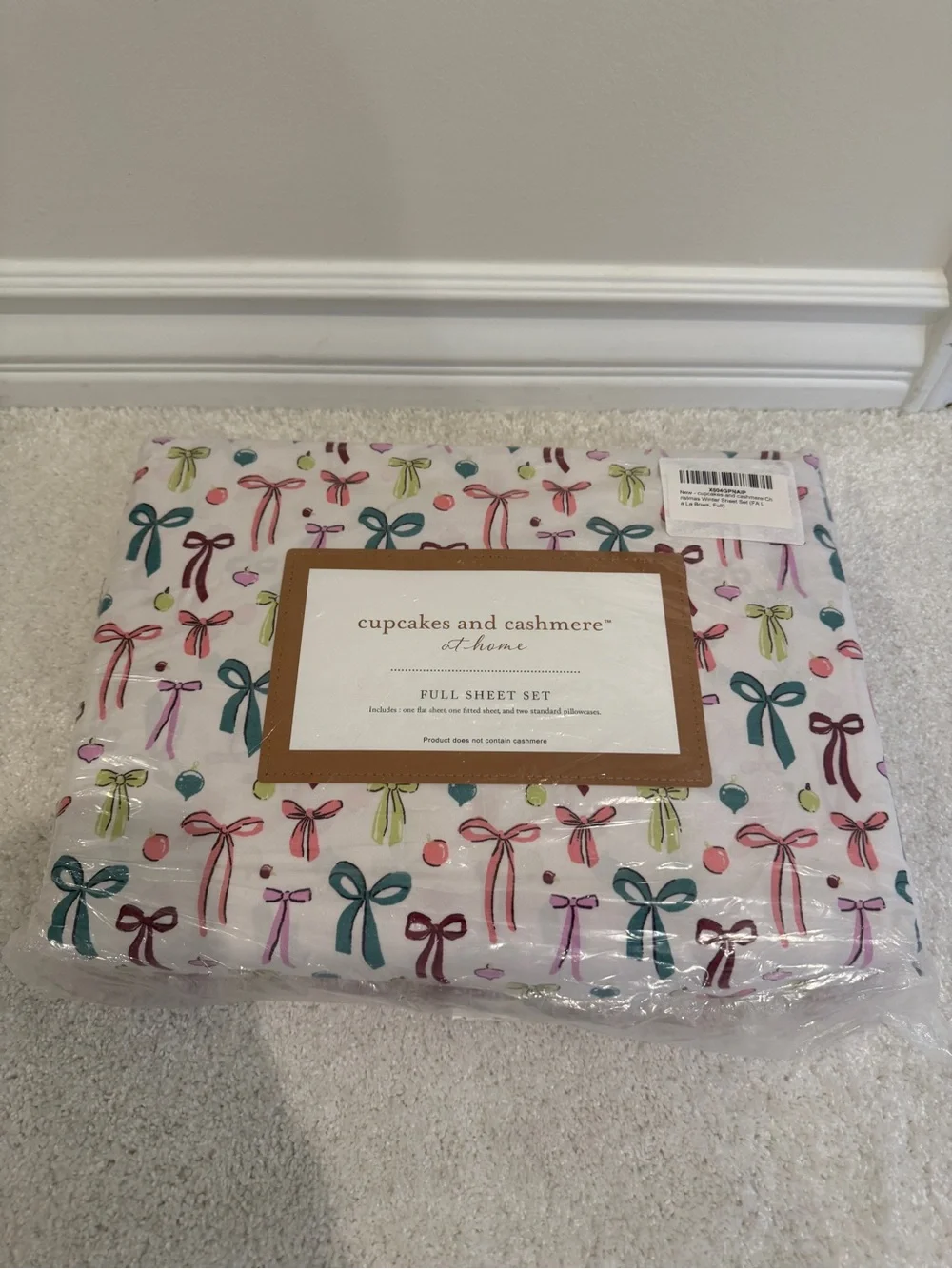 cupcakes & cashmere White Sheet Set with Multicolor Bows
